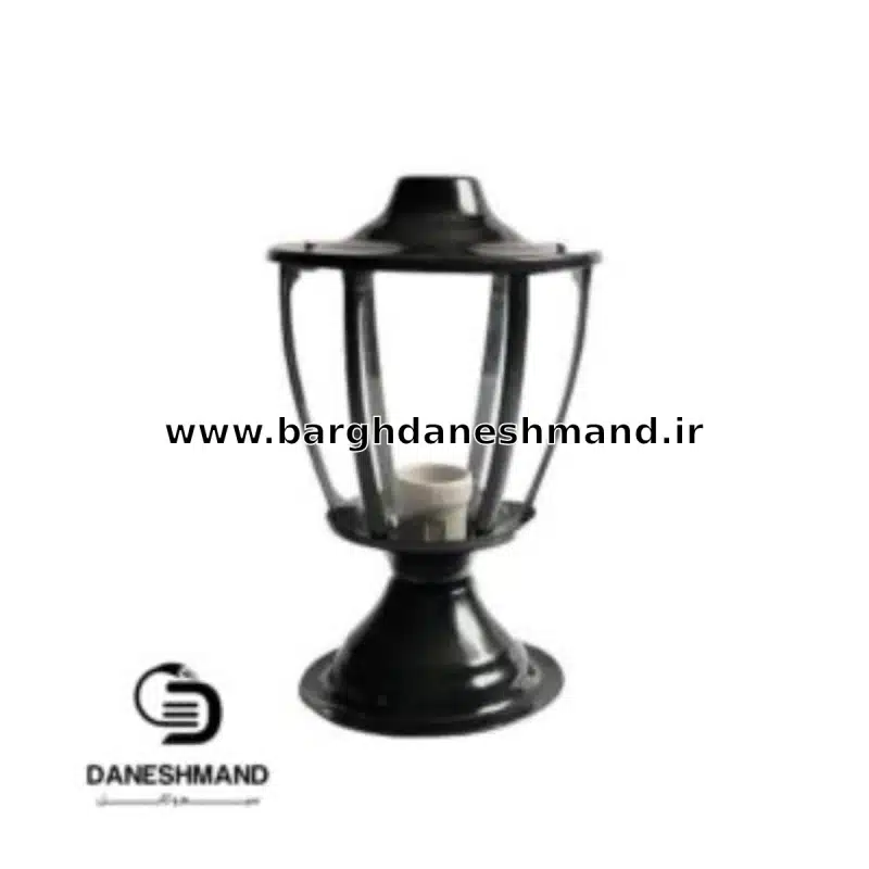 چراغ سردری فلزی کلاسیک زیرشیشه ایی